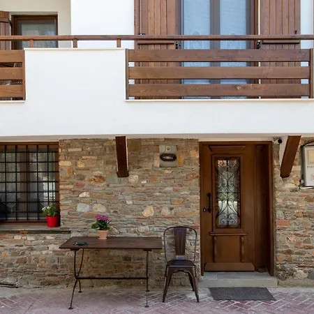 Martinis House Holiday home *