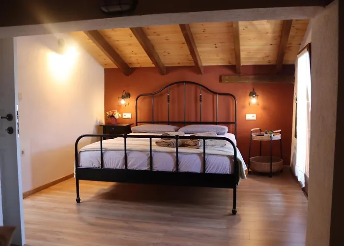 Martinis House Pefkochori